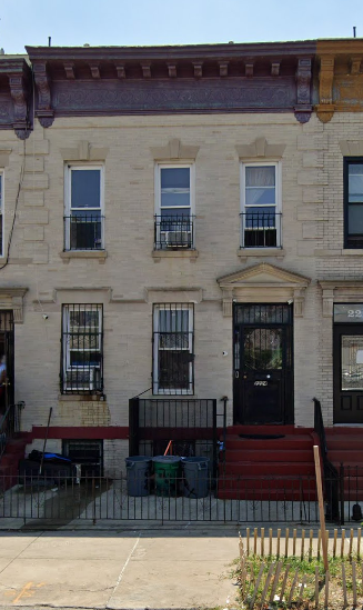 2224 Beverly Road