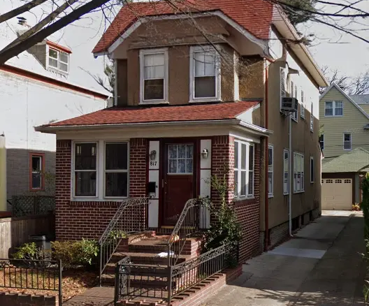 817 E. 12th Street