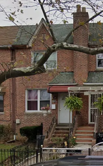 935 E 43rd Street