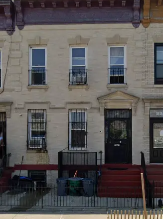 2224 Beverly Road