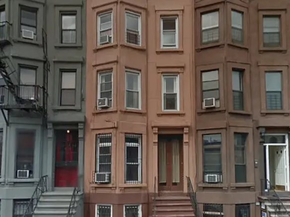 109 Jefferson Avenue